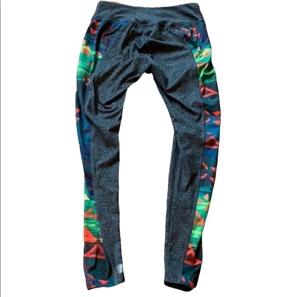 Lularoe Jade Aztec Workout Leggings Size S - Picture 4 of 8